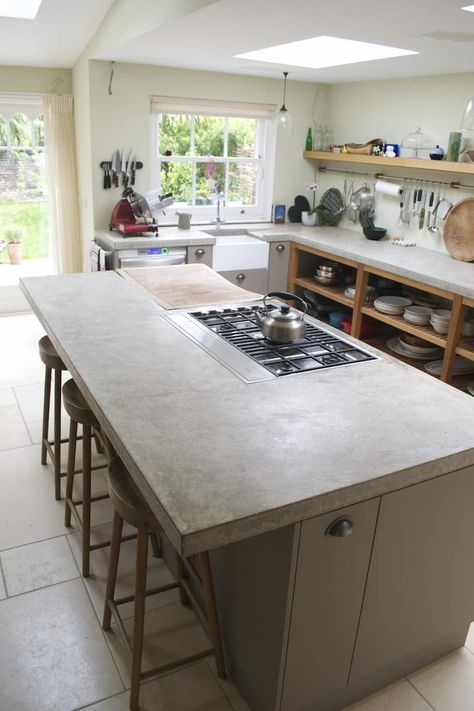 Concrete Worktop Kitchen, Polished Concrete Kitchen, Cement Kitchen, Concrete Kitchen Island, Concrete Countertops Colors, White Concrete Countertops, Concrete Countertops Kitchen, Kabinet Dapur, Diy Concrete Countertops