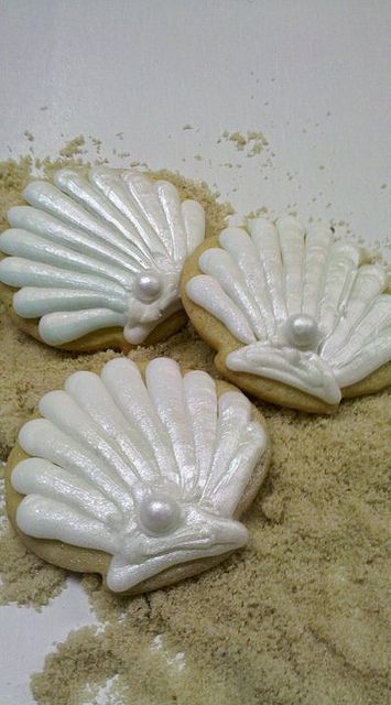 Beach Wedding Cookies | Recent Photos The Commons Getty Collection Galleries World Map App ... Pearl Cookies, Shell Cookies, Tropical Cookies, Retirement Cookies, Seashell Wedding Cake, Cool Cakes, Tiny Seashells, Seashell Cookies, Starfish Cookies