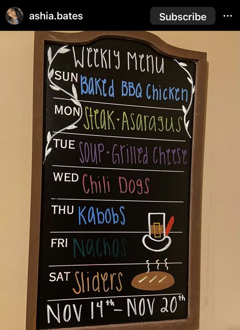 Chalkboard Menu Ideas, Weekly Menu Boards, Menu Calendar, Dinner Board, Easy Toddler Meals, Baked Bbq Chicken, Calendar Board, Chili Dogs, Menu Boards