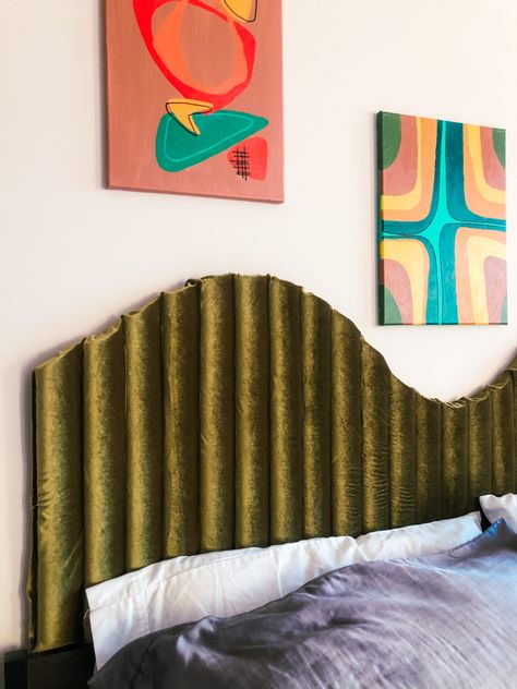 70s aesthetic, 70s bedroom, DIY headboard, pool noodle headboard, seventies #70s #headboard #mcm #midcentury Cool Headboards Diy, No Headboard Aesthetic, 70s Furniture Bedroom, Diy Funky Headboard, Maximalist Bed Frame, Cool Headboard Ideas, Maximalist Headboard, Diy Foam Headboard, Headboard Pool Noodle