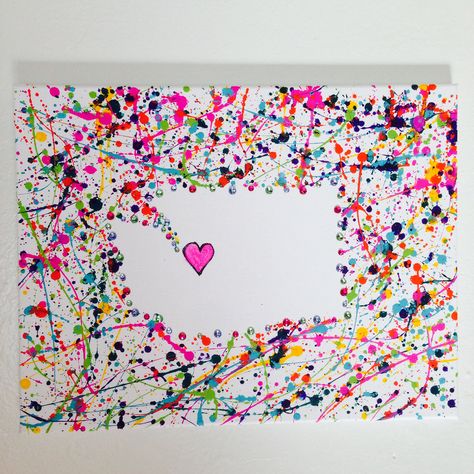 Splatter Art Ideas, Splatter Paint Ideas, Splatter Paint Canvas, Art Auction Projects, Family Art Projects, Paint Splatter Art, Bell Art, Art Projects For Adults, Auction Projects