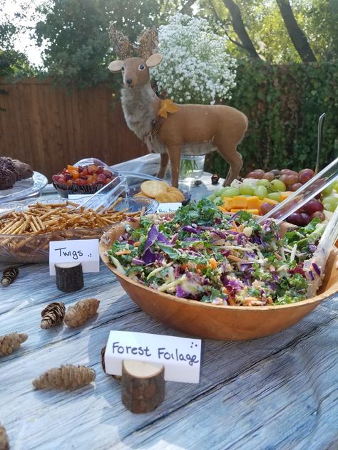 Woodland Theme Sandwiches, Woodland Sandwiches, Woodland Creature Food Ideas, Deer Themed Birthday Party Food, Woodland Bday Party, Forest Party Snacks, Woodland Party Drinks, Forest Bday Party Ideas, Forest Ranger Birthday Party