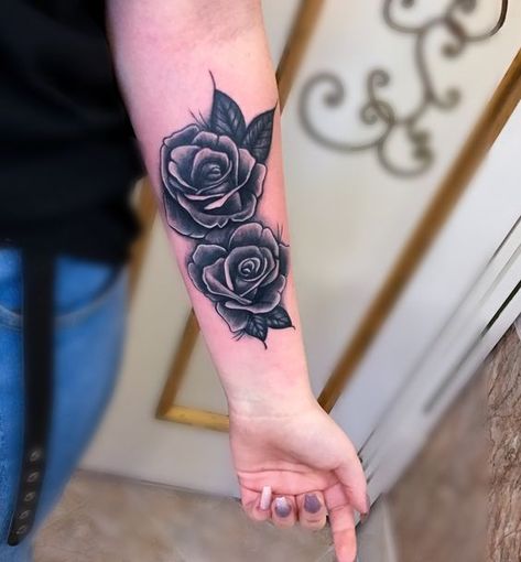 The black rose tattoo is widespread, but do you know its meaning? In the article, you will find the answer to this question and many ideas for such a tattoo. Black Cover Up Tattoos For Women, Small Lion Tattoo For Women, Hand Tattoo Cover Up, Coverup Tattoo Ideas, Black And Grey Rose Tattoo, Rose Tattoo Cover Up, Dark Roses Tattoo, Black Flowers Tattoo, Tatuaje Cover Up