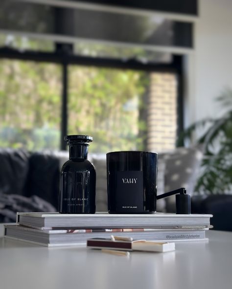 I’m really not a fan of the cold and dark winter months - but one thing I do love, is the hygge and cosy vibe of lit candles and a beautifully smelling home. And @vahy.co sure gives me that #ad Vahy is a Melbourne based boutique natural fragrance brand, creating bespoke genderless perfumes and home fragrance - all locally made in Australia with premium and luxurious 100% natural ethically sourced plant-based ingredients with no toxic chemicals or petroleum derived synthetics. The Room Spr... Toxic Chemicals, Elevate Your Home, Natural Fragrances, Winter Months, Melbourne Australia, Home Fragrance, Home Fragrances, Scented Candles, Soy Wax