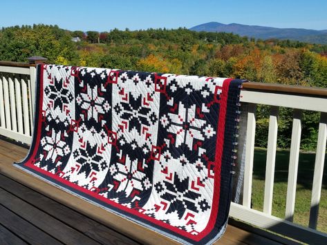 Nordic Fair Isle Sweater Quilt Pattern 85 X 85 - Etsy Nordic Quilt Patterns Scandinavian Design, Fair Isle Quilt, Scandinavian Quilts, Knitted Star, Sweater Quilt, Snowflake Quilt, Traditional Quilt Patterns, Christmas Quilt Patterns, Christmas Sewing Projects