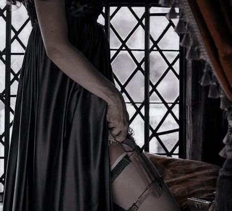 Royalty Core, Jude Duarte, Medieval Aesthetic, Lauren Roberts, Queen Aesthetic, Royalty Aesthetic, Royal Aesthetic, Holly Black, Fantasy Story