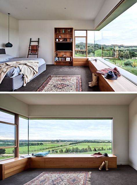 In this modern bedroom, a large window perfectly frames the view, while a wood bench has been built to create a space to sit and relax. #BedroomDesign #Window #WoodBench Rural Home, Interior Elements, Farmhouse Interior, Bedroom Windows, Rustic Interiors, Design Case, House Inspiration, Modern House Design, Design Interior