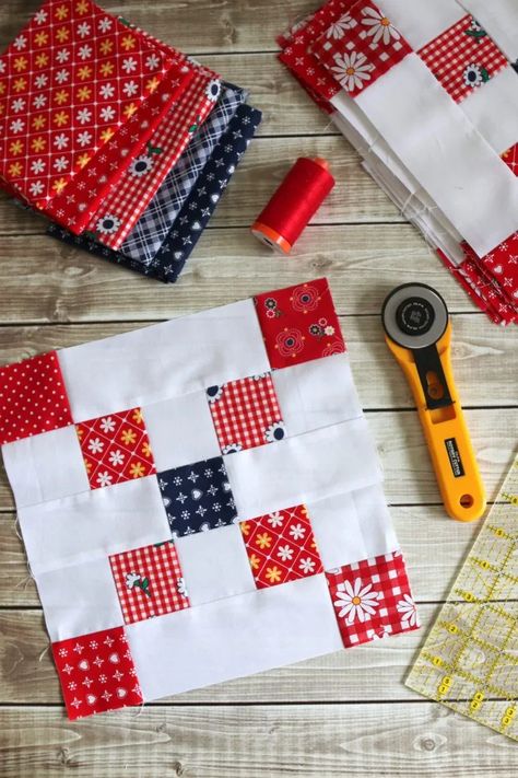 Scrappy Irish Chain Quilt Pattern Free, Quilt Math, Block Quilt Ideas, Irish Chain Quilt Pattern, Diary Of A Quilter, Quilts Blocks, Baby Quilt Tutorials, Quilted Projects, Irish Chain Quilt