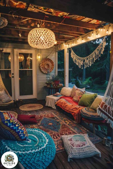 Boho Fairy Lights Illuminate your Boho back porch with fairy lights and softly draped fabrics for a magical evening ambiance. Cozy Boho Porch Ideas, Sunroom Fairy Lights, Bohemian Gazebo Ideas, Boho Back Patio Ideas, Fairy Lights Porch, Back Porch Decorating Boho, Hippie Porch Ideas, Magical Home Aesthetic, Screened In Porch Decorating Ideas Boho