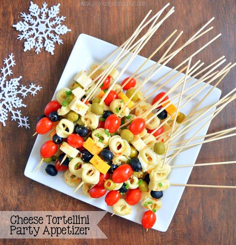 Joyously Domestic: Cheese Tortellini Party Appetizer Tortellini Appetizers, Tortellini Appetizer, Entertaining Dishes, Joyful Life, Cheese Tortellini, Party Appetizers, Party Appetizer, Crafts And Diy, Best Appetizers