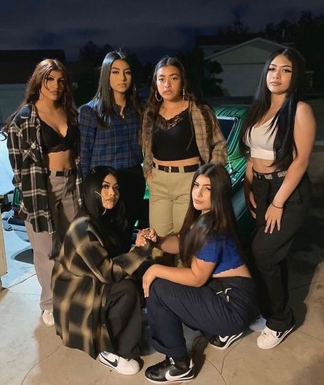 Cholo Costumes Women, Chola Outfits 90s, Chicano Outfit Women, Outfits Chola, Chola Style 90s, Pro Club Outfits, 90s Chicana, Chola Style Outfits, Chola Fits