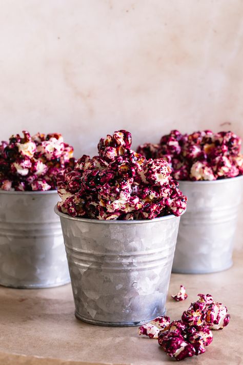 This Candied Haskap Berry Popcorn is a fun way to indulge on a sweet snack but also include haskap berries, a natural source of antioxidants into your diet! This popcorn… The post Candied Haskap Berry Popcorn appeared first on Healthy Little Vittles. Haskap Berry, Popcorn Dessert, Easy Popcorn, Kettle Popcorn, Healthy Popcorn, Popcorn Snacks, Popcorn Recipe, Filling Food, Flavored Popcorn