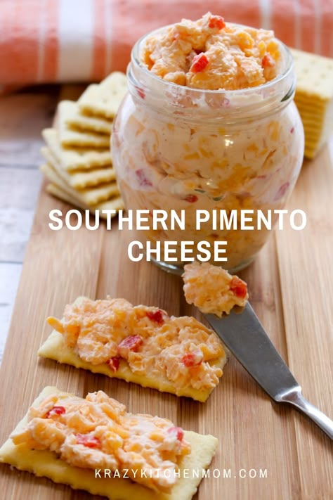 Southern Pimento Cheese, Pimento Cheese Recipe, Cheese Spread Recipes, Pimento Cheese Dip, Homemade Pimento Cheese, Pimento Cheese Spread, Pimento Cheese Recipes, People Are Crazy, Pimento Cheese