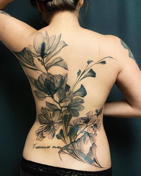 Back Tattoo Large, Floral Back Tattoos For Women, Negative Space Back Tattoo, Large Back Flower Tattoo, Floral Back Piece, Full Back Tattoo Women Flowers, Big Flower Tattoos Back, Floral Vine Back Tattoo, Large Lower Back Tattoo