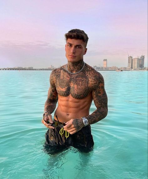 Cool Chest Tattoos, Warrior Tattoos, Ripped Body, Beach Tattoo, Chest Tattoo Men, Creative Photography Techniques, Inked Men, Mens Fashion Streetwear, Photography Poses For Men