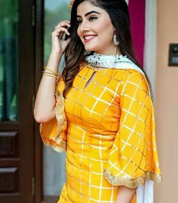 Suit Sleeves Design, Suit Sleeves, Full Sleeves Design, Kurti Sleeves Design, Indian Designer Suits, Neck Designs For Suits, Salwar Designs, Kurti Designs Latest, Long Kurti Designs