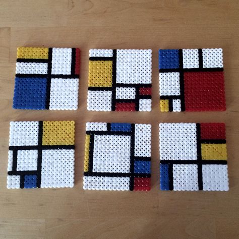 Hama Bead Coasters Ideas, Pyssla Coaster, Perler Coasters Pattern, Perler Bead Coasters Patterns Square, Coaster Perler Beads, Perler Beads Coasters, Perler Bead Coasters, Perler Coasters, Hama Beads Coasters