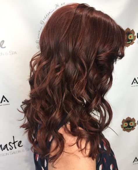 Bold Reddish-Brown Auburn Hairstyles, Auburn Hair Color Ideas, Dark Auburn Hair Color, Auburn Hair Color, Dark Auburn Hair, Hair Doctor, Dark Auburn, Hair Dark, Hair Color Light Brown