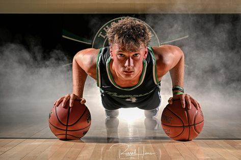 Basketball Gym Pictures, Boys Basketball Team Pictures, Boy Senior Pictures Basketball, Individual Basketball Poses, Senior Photos Basketball, Basketball Senior Pictures Boys, Sports Photography Aesthetic, Basketball Photography Ideas, Youth Basketball Pictures