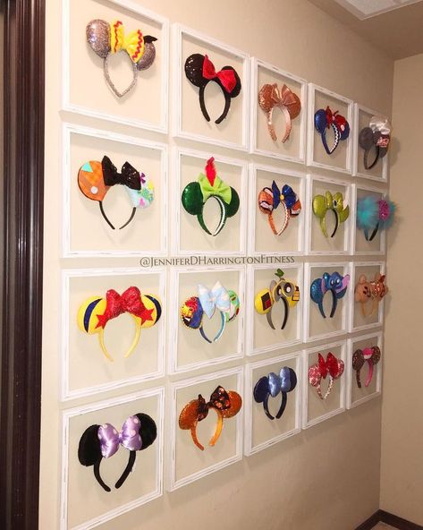 20 Adorable DIY Disney Nursery Ideas How To Display Disney Ears, Ways To Display Disney Ears, How To Display Mickey Ears, Displaying Disney Ears, Disney Room Wall, Diy Disney Nursery Decor, Disney Ears Display, Disney Room Decor For Kids, Minnie Mouse Ears Display