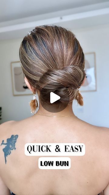 3,679 likes, 78 comments - knot_me_pretty August 3, 2023: "Quick & Easy Low Bun 😳😍🤩 . . . . #bun #bunhairstyle #updo #updohairstyles #lowbun #lowbunhairstyle #hair #hairtutorial #easyhair..." Volleyball Hairstyle, Easy Low Bun, Mens Summer Hairstyles, Hair 4c, Diy Hair Accessories Ribbon, Knot Bun, Hair Flyer, Low Bun Hairstyles, Short Hair Lengths