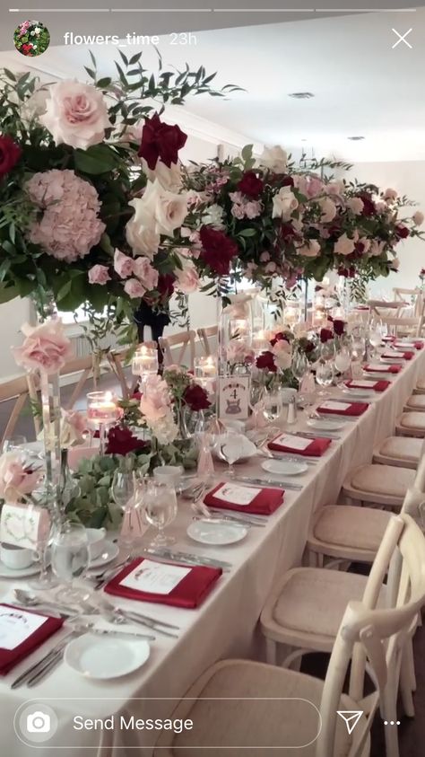 Burgandy Wedding Decorations Table Settings, Wine Red And Pink Wedding, Burgundy And Pink Quinceanera Theme, Red And Pink Quinceanera Theme, Burgandy Wedding Themes, Burgundy And Blush Wedding Centerpieces, Weeding Decoration Ideas, Burgundy Blush And Gold Wedding, Red And Blush Wedding