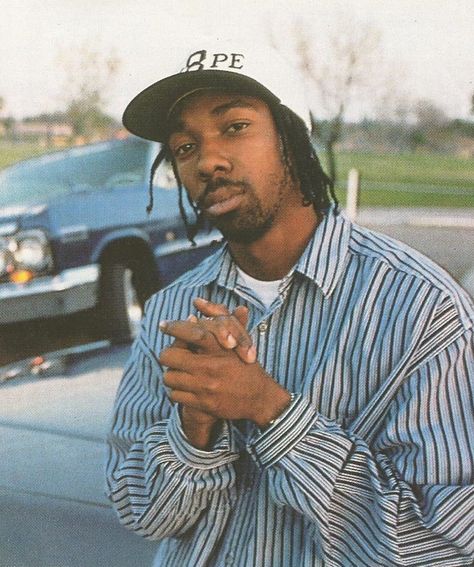 Posters Music Artists, Celebrity 2000s, Music Artists Posters, Artists Posters, Mc Eiht, Posters Music, Hip Hop World, Hip Hop Classics, 90s Hip Hop Fashion