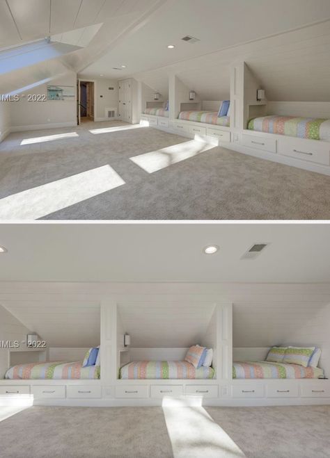 Basement Ideas Game Room, Small Attic Room, Bunk Room Ideas, Bonus Room Design, Attic Bed, Room Above Garage, Slanted Walls, Cabin Loft, Attic Bedroom Designs