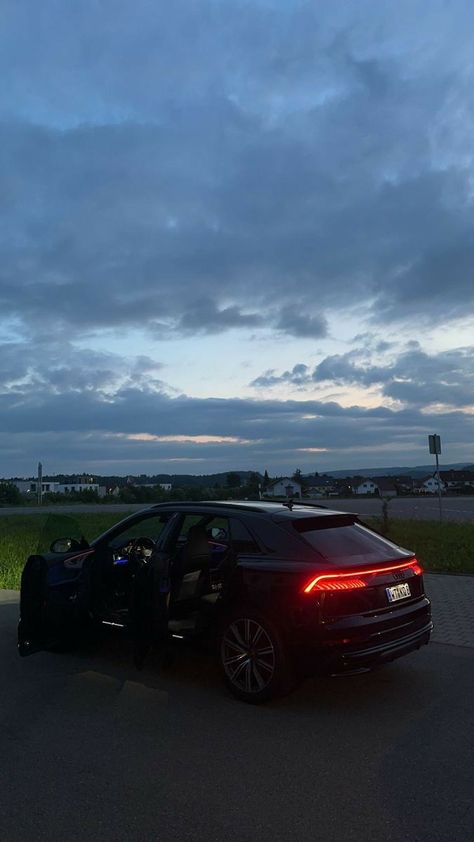 Audi Q8 Aesthetic, Audi Aesthetic, Q8 Audi, Audi Wallpaper, Photography Nails, Good Man Quotes, Audi Q8, Luxury Photography, Nails Aesthetic