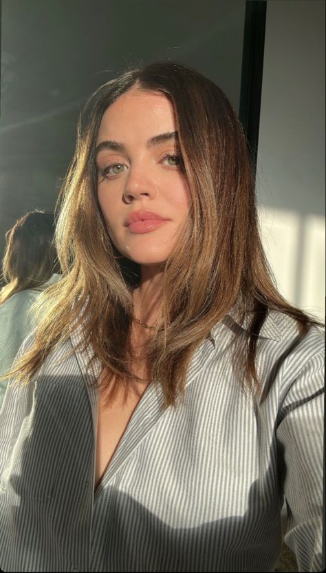 Lucy Hale Haircut, Lucy Hale 2023, Lucy Hale Short Hair, Lucy Hale Hair, Spring Hair Color, Female Celebrities, Lucy Hale, Spring Hairstyles, Girl Inspiration