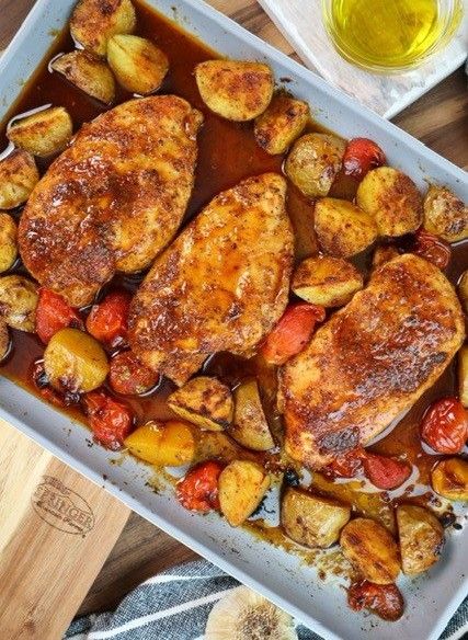 Honey Glazed Brown Sugar Baked Chicken and Potatoes from @goldengracekitchen (Gluten Free) | Springer Mountain Farms Baked Chicken And Potatoes, Gf Meals, Quick Chicken Dinner, Brown Sugar Chicken, Pan Cooking, Dinners Recipes, Creamy Mushroom Soup, Chicken And Potatoes, Bacon Stuffed Mushrooms