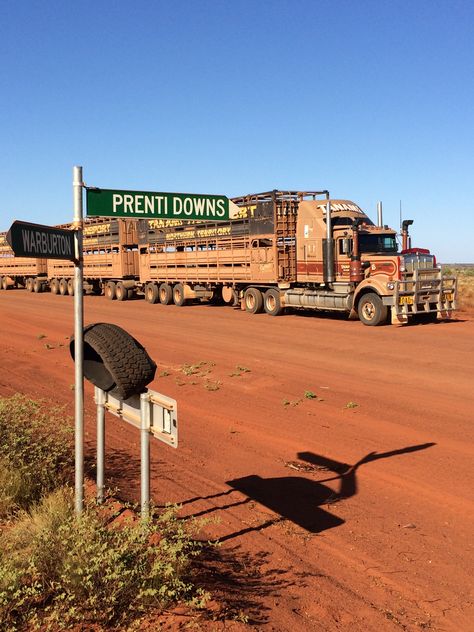 Station Life Australia, Australian Station, Outback Truckers, Country Life Photography, Cattle Station, Australian Lifestyle, Australian Country, Australian Farm, Western Photography