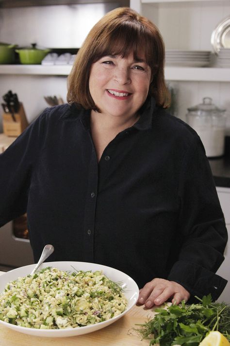 Ina Garten Is Everybody's Fantasy Best Friend Ina Garten Dinner, Lemon Capellini, Summer Dinner Party Ideas, Ina Garten Cookbooks, Summer Dinner Party Menu, Bacon Dishes, Dinner Party Ideas, Potato Salad Recipe Easy, Summer Dinner Party