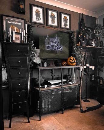 BROTHERTEDD.COM on Twitter: "… " Horror Room, The Grimm, Gothic Decor Bedroom, Gothic Room, Gothic Bedroom, Gothic Furniture, Horror Decor, Dark Home Decor, Goth Home