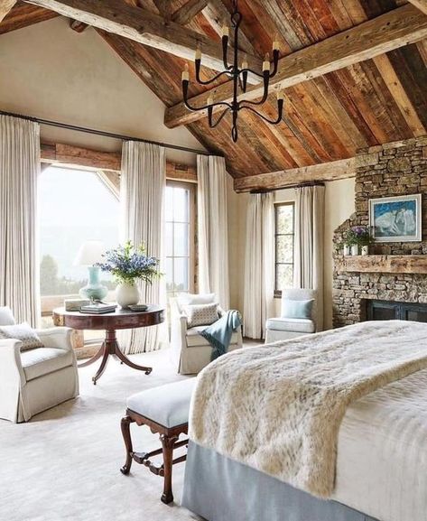 Gorgeous Bedding Sets, Rustic Western Master Bedrooms, Updated Cabin Interior, Mountain House Bedroom Ideas, Master Farmhouse Bedroom, Bedroom Room Designs, Rustic Country Bedroom, Mountain Cabin Bedroom, Serene Interior Design