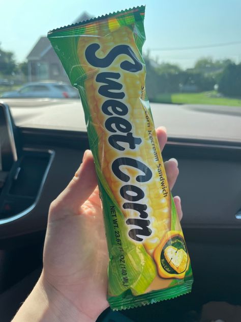 Korean sweet corn ice cream snack🌽 Sweet Corn Ice Cream, Corn Ice Cream, Korean Ice Cream, Korean Sweets, Ice Cream Snacks, Korean Drinks, Cream Corn, Corn Snacks, Korean Snacks