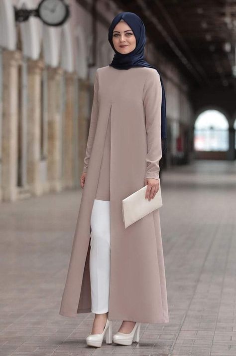 New Abaya Design, Borka Design, Designer Abaya, Abaya Collection, Islamic Fashion Dresses, Moslem Fashion, Abaya Design, Stylish Short Dresses, Hijabi Fashion Casual