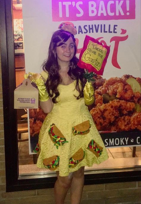 Taco Belle Costume, Belle Costume, Vines Funny Videos, Mascot Costumes, Halloween Fun, Funny Gif, Tacos, Halloween Costumes, Give It To Me