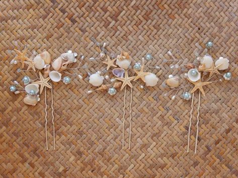 Sea Shell Hair Accessories Braids, Sea Shells Hair Accessories, Shell Hair Pin, Seashell Hairclip, Seashells Hair Accessories, Under The Sea Decorations, Mermaid Crown, Sea Decor, Sirens