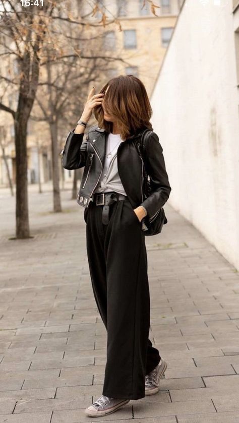 Chique Outfit, Black Wide Leg Pants, Mode Casual, Looks Street Style, Looks Black, 가을 패션, Estilo Boho, Looks Style, Mode Inspiration