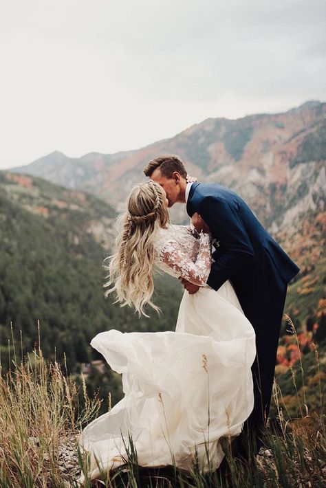 Wedding Mountains, Mountain Wedding Photos, Prewedding Photoshoot, Inspiration Photo, Wedding Forward, Amazing Photo, Wedding Goals, Popular Wedding, Destination Elopement