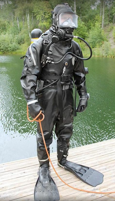 Scuba Diving Suit, Technical Diving, Models To Draw, Hazmat Suit, Deep Sea Diver, Scuba Diving Gear, Scuba Gear, Diving Suit, Diving Gear