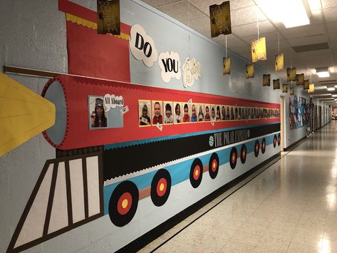 Polar Express Train Bulletin Board, Train Door Decorations Classroom, Train Bulletin Board Ideas, Train Theme Classroom, Train Bulletin Boards, Hogwarts Express Train, Polar Express Theme, Polar Express Christmas Party, Christmas Hallway