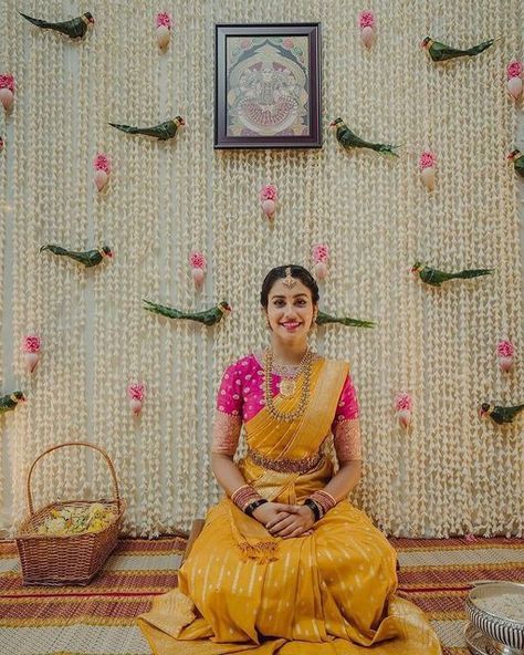 Haldi Saree Look For Bride, South Indian Haldi Outfit, Haldi Theme Decoration, Pellikuturu Decoration, South Indian Wedding Outfits, Wedmegood South, Haldi Accessories, Engagement Decorations At Home, Haldi Decoration Ideas