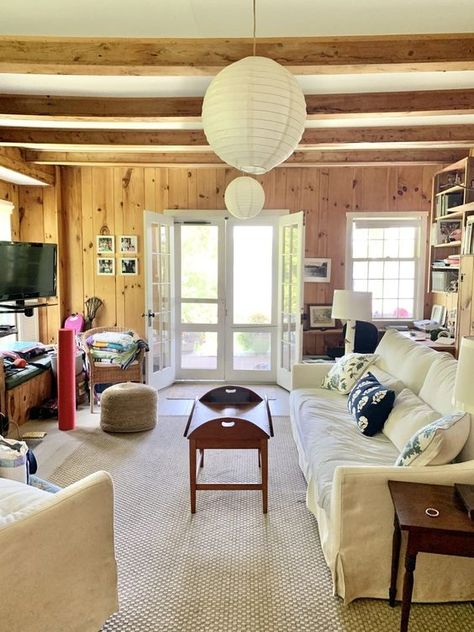 10 Ways to Modernize a Living Room With Knotty Pine Walls | Hunker Knotty Pine Living Room Ideas, Knotty Pine Walls Color Schemes, Knotty Pine Living Room, Knotty Pine Decor, Knotty Pine Rooms, Lake House Family Room, Knotty Pine Ceiling, Lake House Living, Knotty Pine Paneling