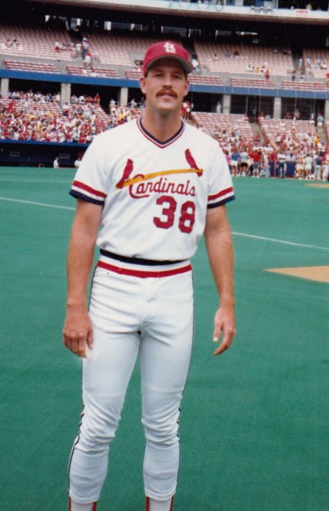 Todd Worrell, 1986 Stl Cardinals Baseball, Major League Baseball Stadiums, Cardinals Players, Bar Stuff, Mlb Stadiums, St Louis Cardinals Baseball, Stl Cardinals, Baseball Stadium, Cardinals Baseball