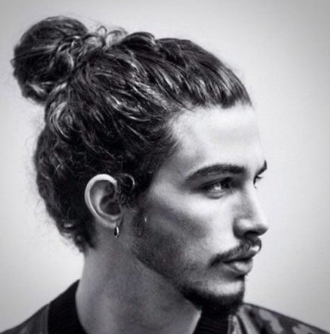 Man Bun Curly Hair, Long Curly Hair Men, Haircut Boys, Albus Severus, Really Curly Hair, Man Bun Hairstyles, Hairstyle Names, Wavy Hair Men, Cool Hairstyles For Men