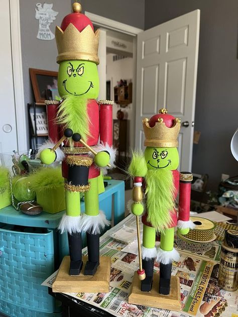 Grinch Everything (Grinch fans) | My Grinch nutcrackers are almost finished. | Facebook Diy Grinch Nutcracker, Grinch Nutcracker Diy, Grinch Outside Decorations, Grinch Nutcracker, Nut Crackers, Grinch Decorations, Grinch Christmas Decorations, Christmas Idea, Outside Decorations