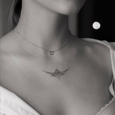 Clavicle Tattoo, Purple Tattoos, Small Chest Tattoos, Bone Tattoos, Petite Tattoos, Inspiration Tattoos, Chest Tattoos For Women, Stylist Tattoos, Shoulder Tattoos For Women