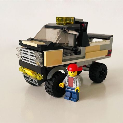 Lego Ideas For Kids, Lego Monster Truck, Lego Monster, Monster Truck Cars, Lego Models, Truck Car, Lego Projects, Building Ideas, Lego Building